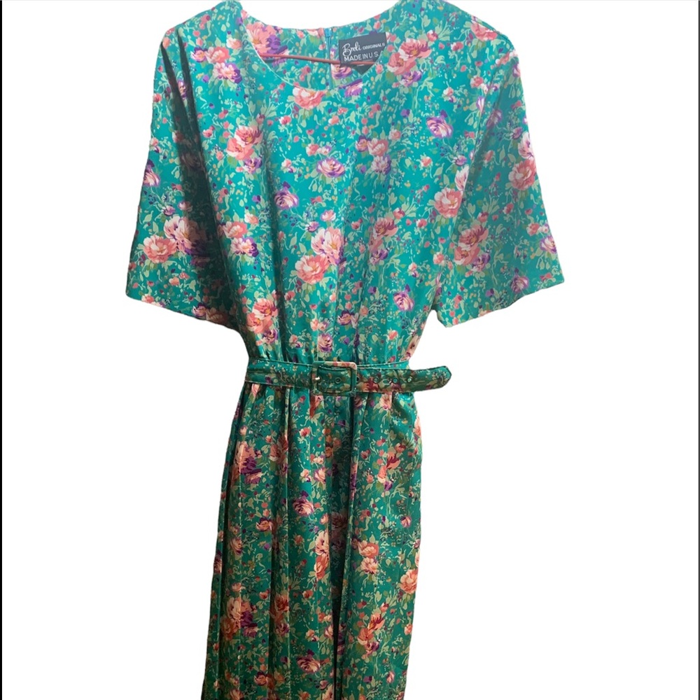 Vintage 1980’s pleated Breli dress with belt.